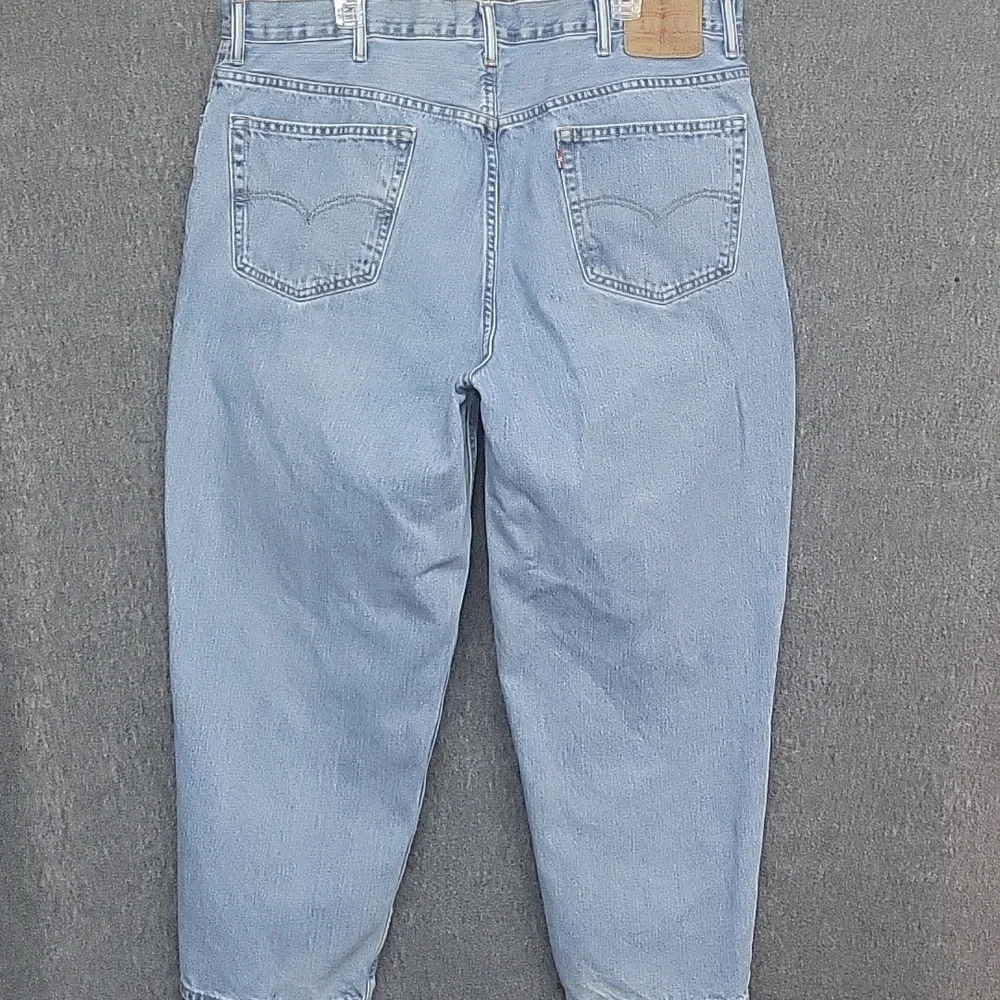 Levis 560 Medium Wash Jeans Men's Size 40 X 28
